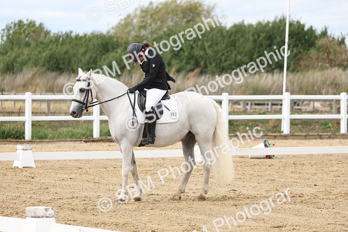 SBM_003751 - Class 8 - Novice 3 Champs
