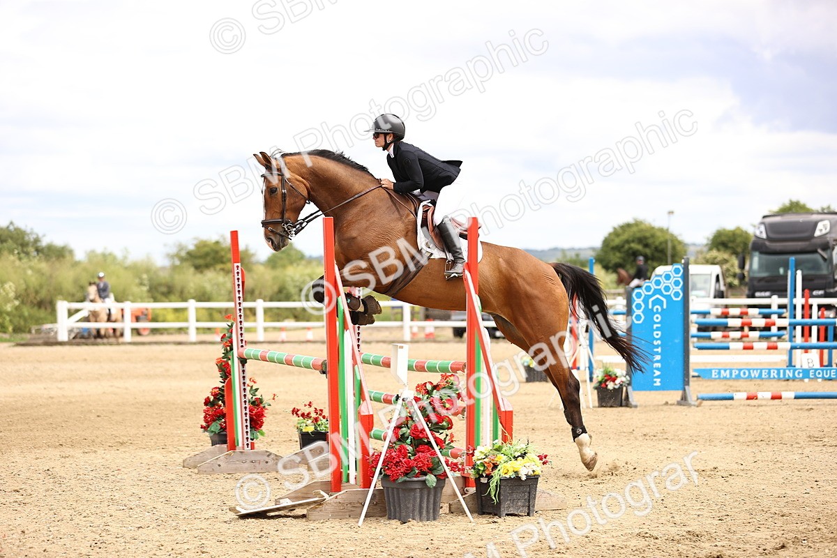 SBM_007672 - Class 19 - Senior Newcomers - 1.10m