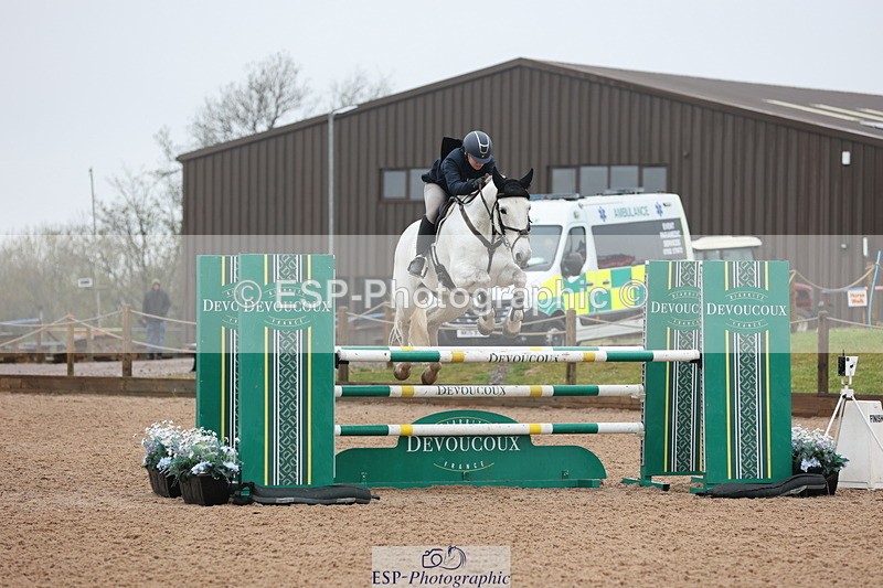 250418-152837-06151 - 319-Flora.Lickiss-MR.MONTY.DON