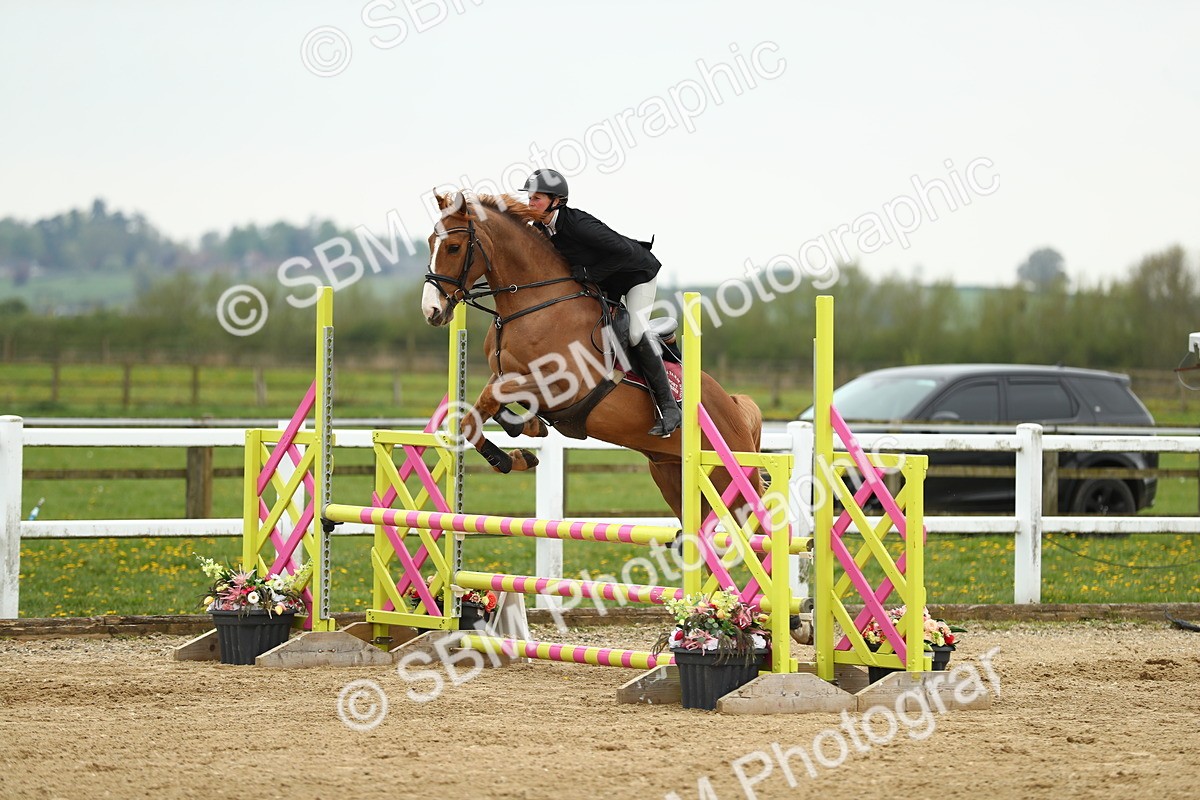 SBM_000420 - Class 2 - Senior British Novice 90cm