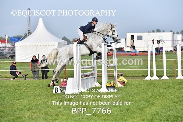 BPP_7766 - CLASS 6 Nisbets Fresh From The Farm & The Golf Inn 1.00m Amateur Championship