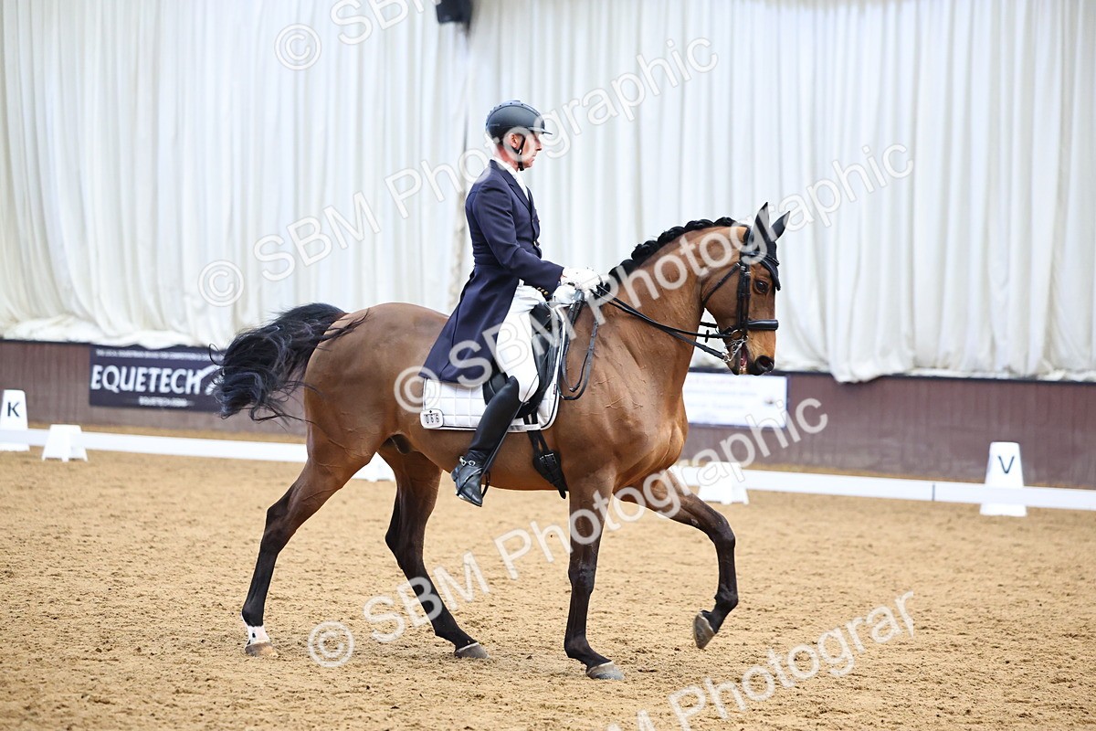 SBM_008210 - Class 32 - FEI intermediate II