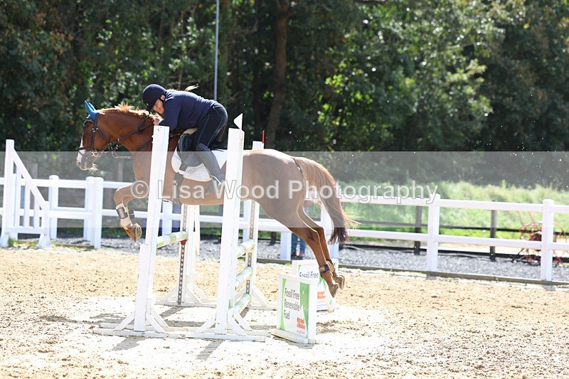 3E7A9005 - Class 8: 80cm Senior