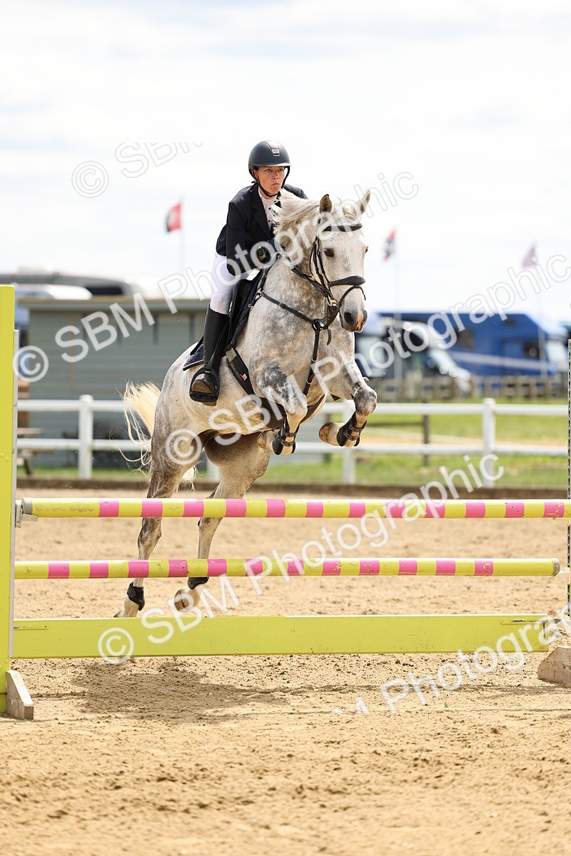 SBM_005301 - Class 18 - Senior 1.05m Open