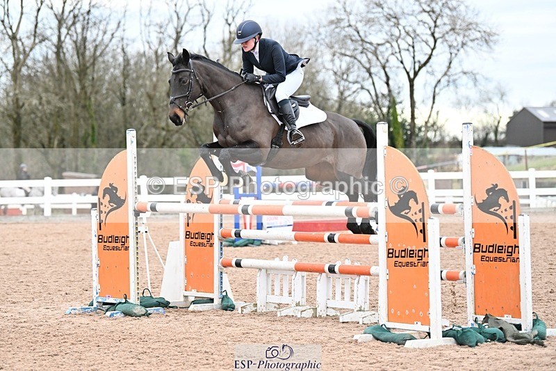 250112-144149-01705 - Cls 21 Foxhunter and 1.20m Open