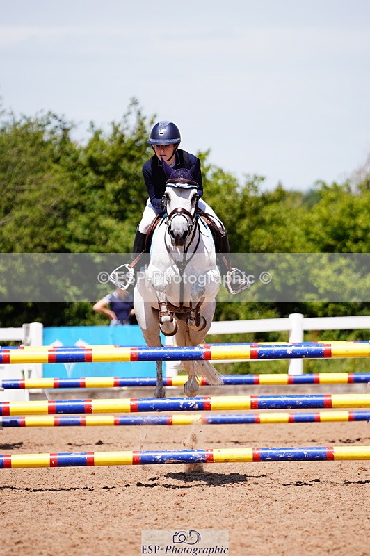 240629A-120748-05202 - Cls 18 Newcomers and 1m Open