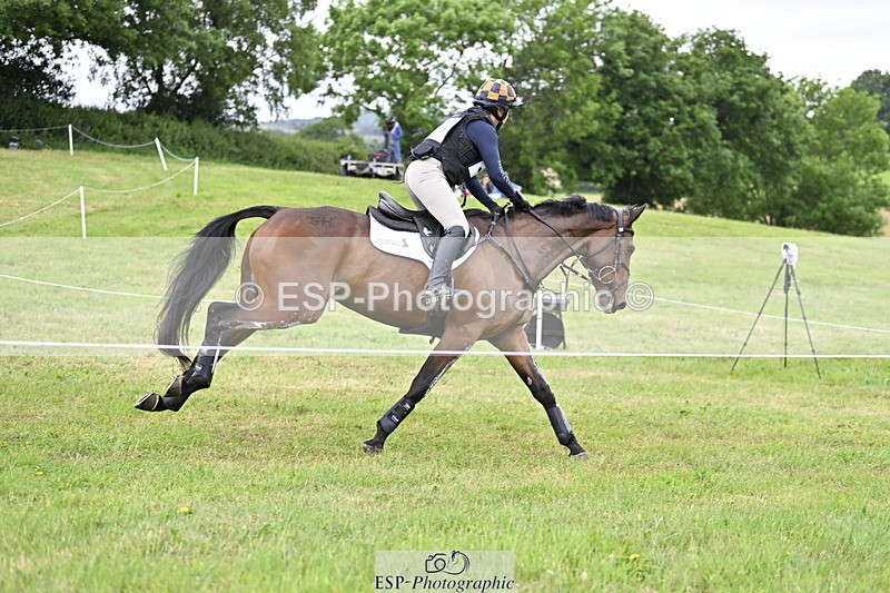 250524A-122656-09714 - B-325-Kat.Raybould-MONBEG.SHELBY