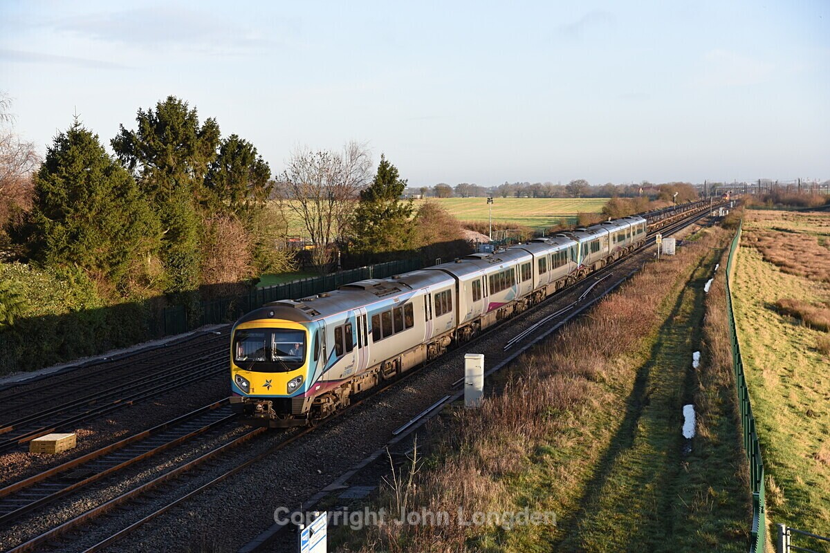 JL - 15.12.20 185118 1P64 08:07 Redcar Central - Man Airport Colton Jn - Yorkshire