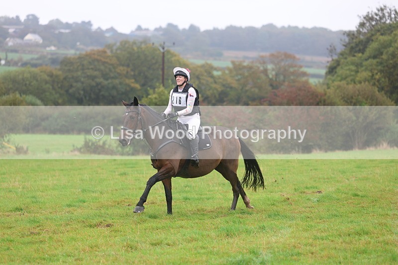 3E7A1501 - Class 2: 70cm: Half Roll Top