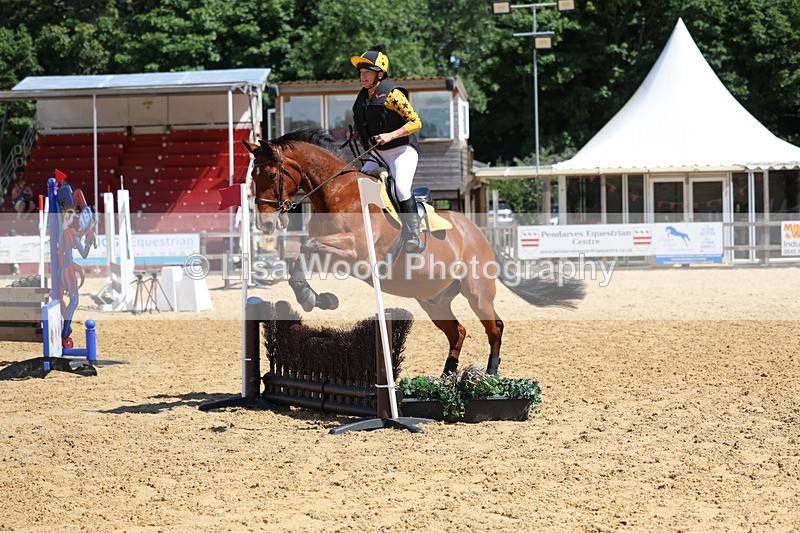 3E7A7076 - Class 2: 70cm