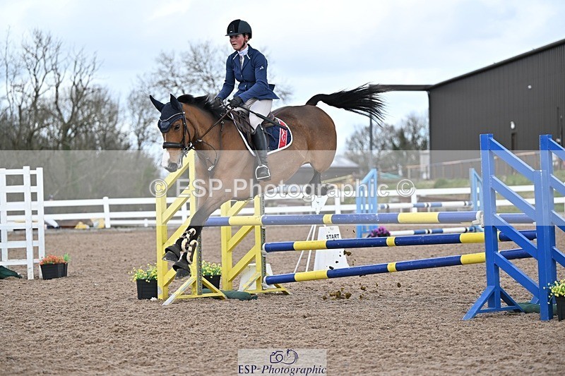 250328-102302-01247 - Cls 8 British Novice and 90cm