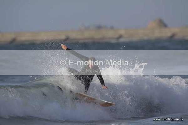 SU 080509 61 - Surf May 09