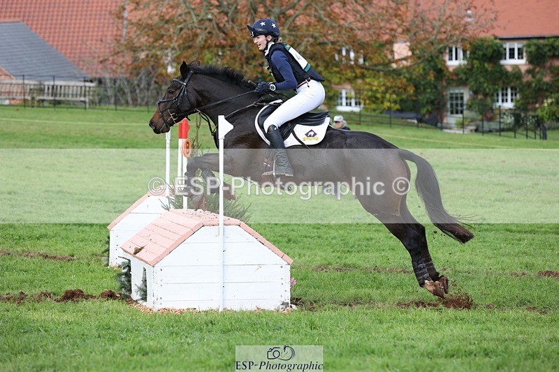 231021-150044-20055 - 481-DUKES.VISION-Abi.Stuart-SC+XC