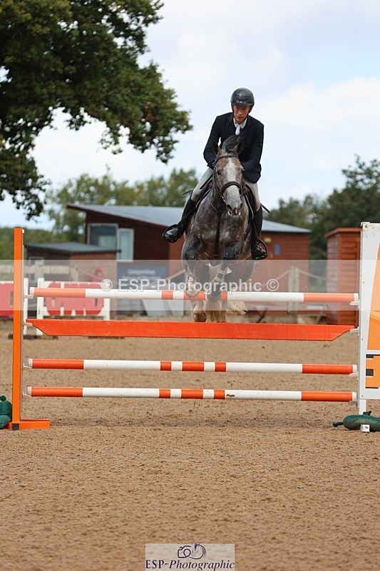 250911-124329-01538 - Cls 3 Snr Foxhunter