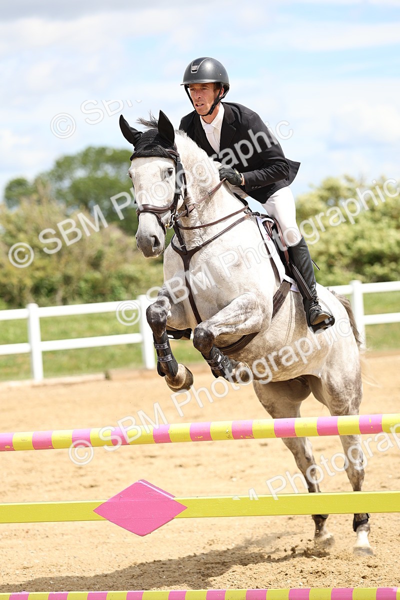 SBM_000746 - Class 3 - Senior Discovery - 1.00m