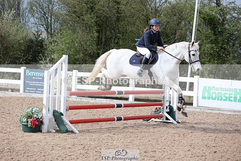 240406A-111927-03011 - Cls 20 British Novice and 90cm Open
