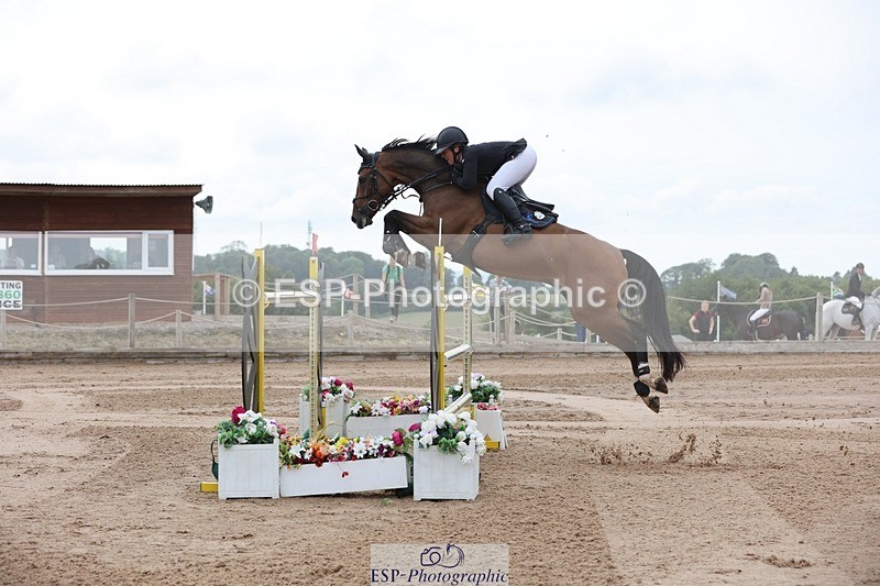 250719-174516-17479 - Cls 7, 3 Star Big Tour Break to End