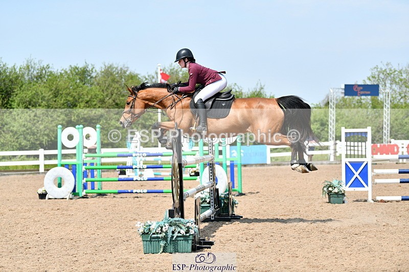 240512A-121612-18041 - Cls 40 Discovery Second Round Jump Off and Pres