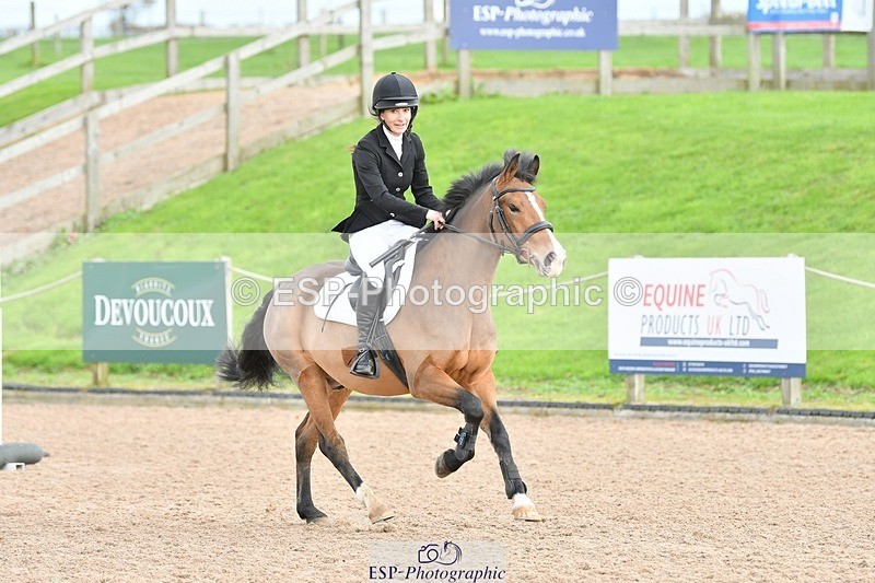 251026-105351-02160 - Cls 21+22 70cm Club and Schools