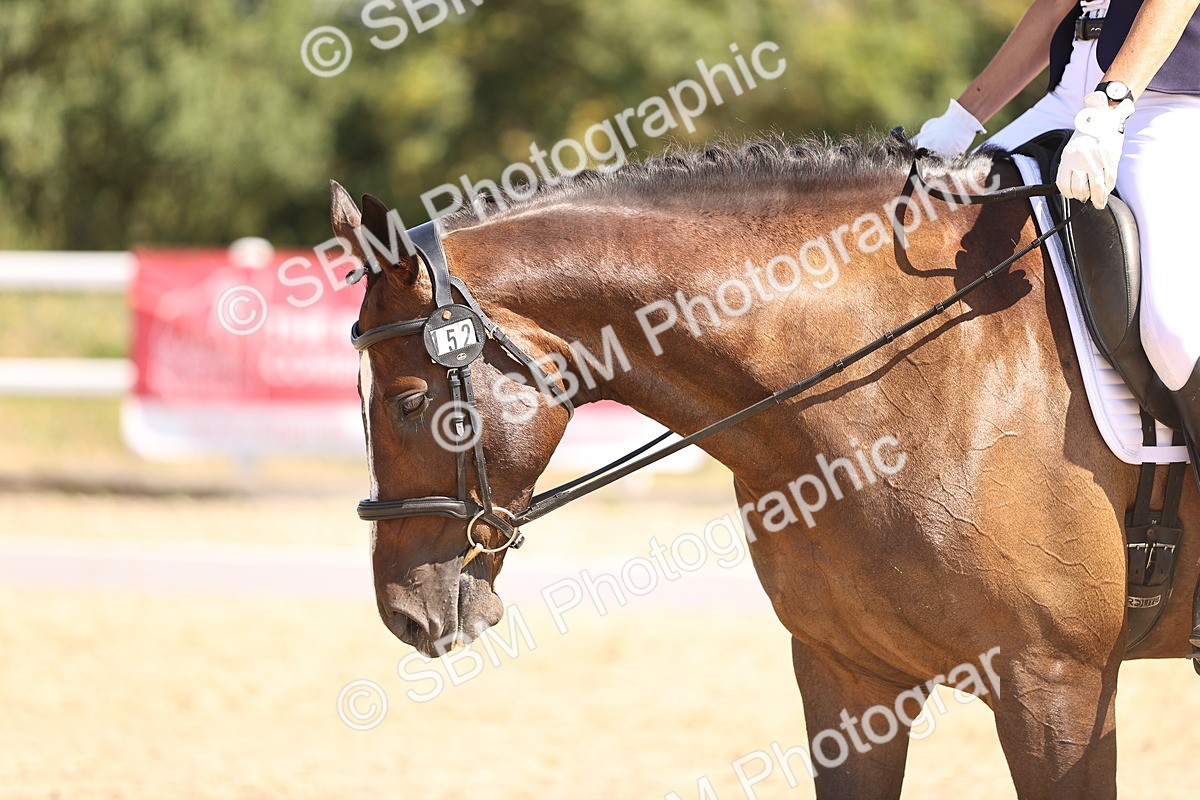 SBM_009393 - Novice 5 - 9.50-10.53
