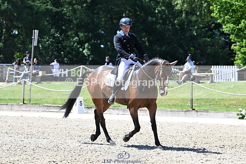 250522A-120613-03627 - C-207-Simon.Grieve-BEST.TRICK