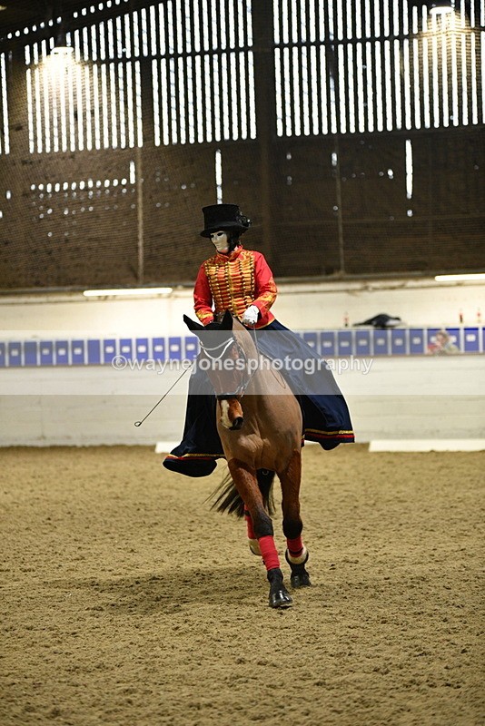 WJ5_9302 - Time 13:04 to 13:41 Fancy Dress DTM