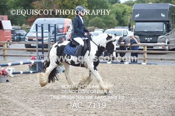 JAC_7119 - CLASS 5 60CM FINAL