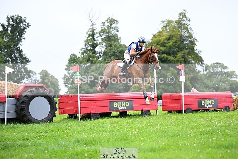 240803-105404-01144 - 072-Ruby_Russo-JUST_ORANGE