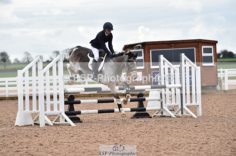 231203A-104642-00568 - Cls 3 Discovery & 90cm Open