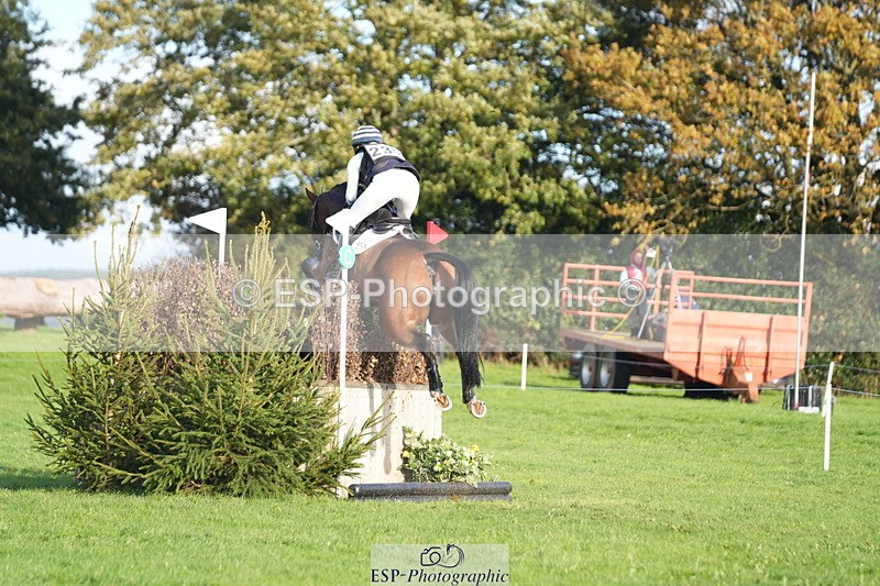251024A-152921-14453 - C-239-Ellie.Townend