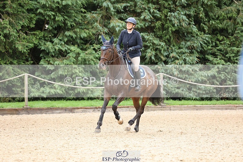 240817-084958-00169 - 01. Clear Round - 80cm