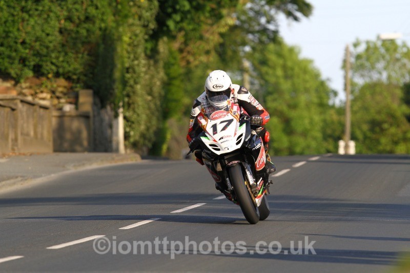 Dan Kneen Kawasaki / Cookstown B.E.Racing - Tuesday Practice Solos