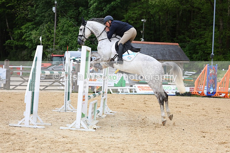 3E7A9681 - Class 9: Senior Foxhunter/1.20 open