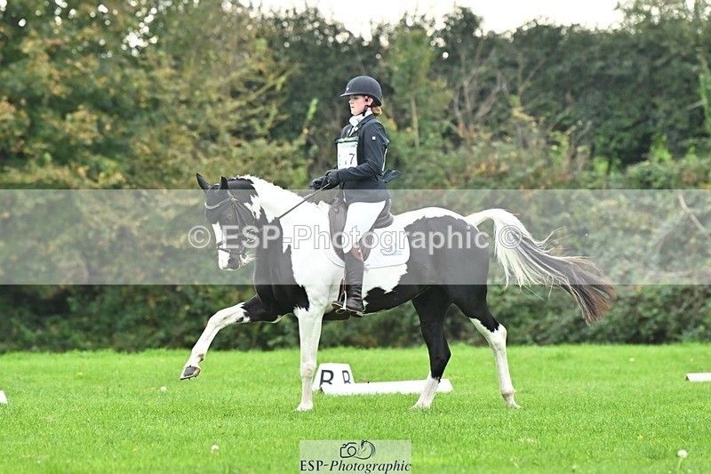 241024-114206-02456 - 317-Maddy.Greenaway-SPECIAL.VAN.DE.SMEDENPOORT