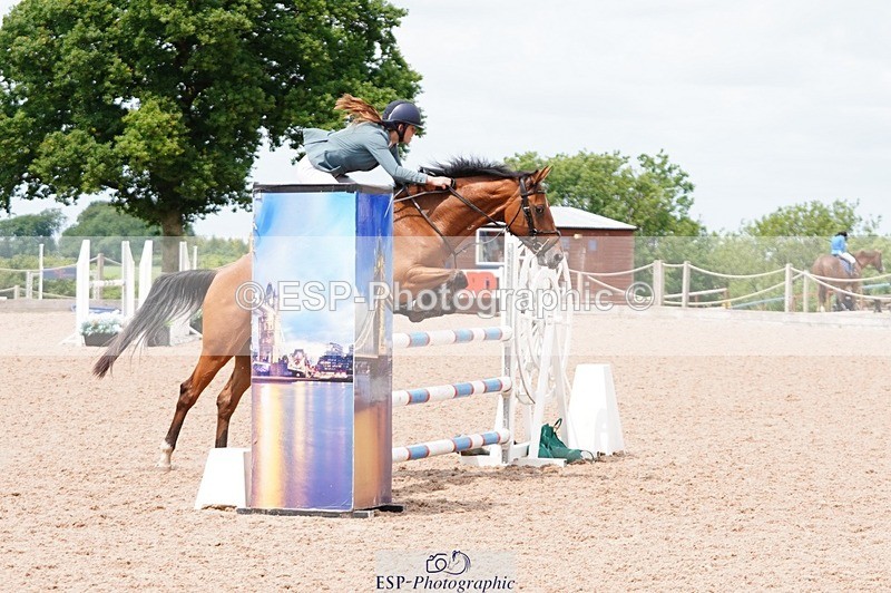 250608-130106-02793 - Cls 9 Pony Newcomers and 1m