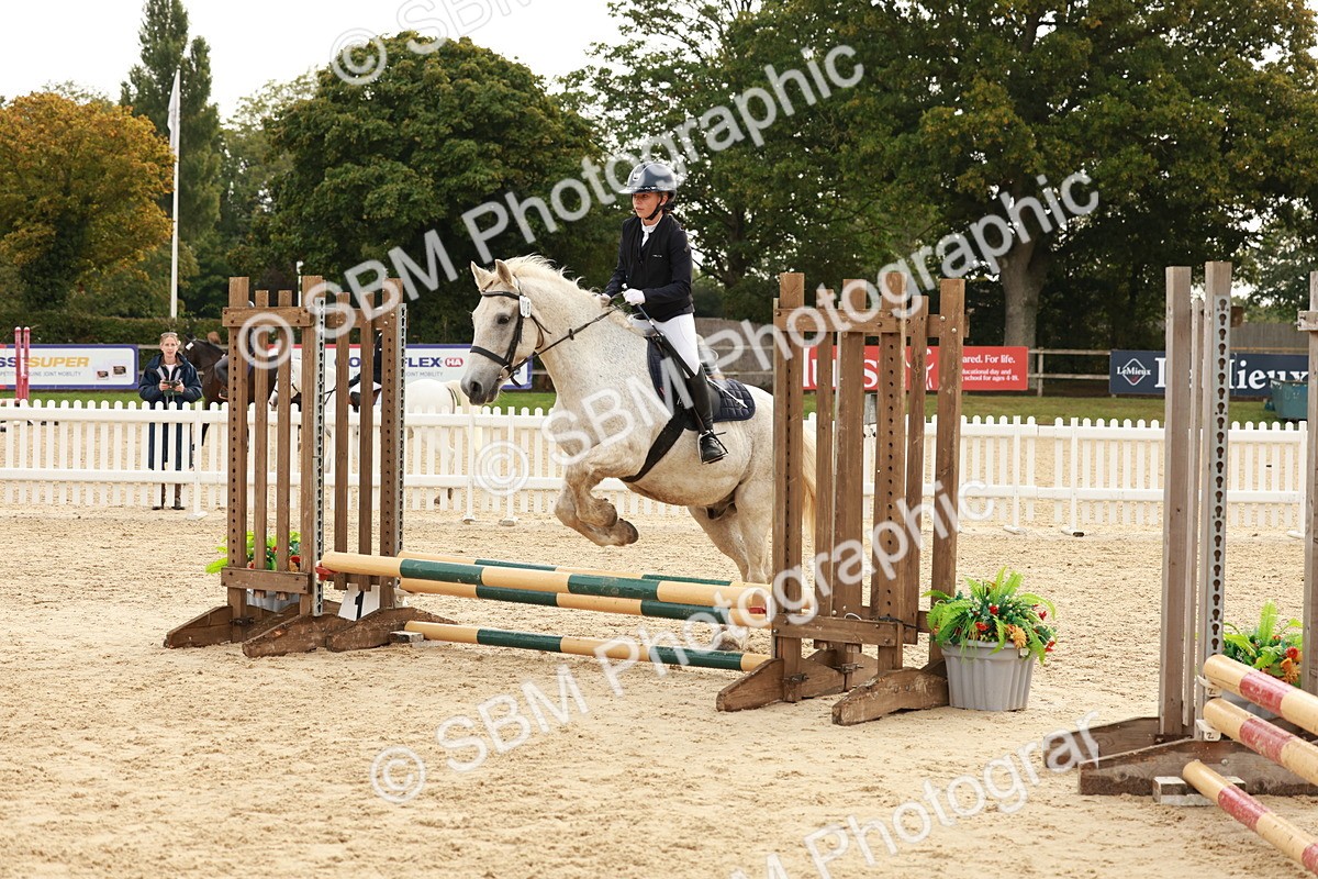 SBM_57701 - J11 - Junior Pony 50cm Championship