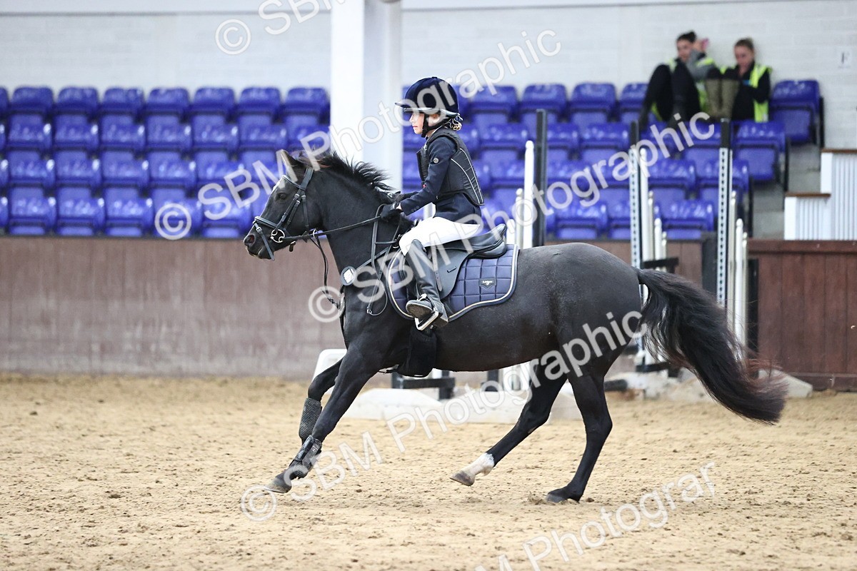 SBM_001625 - Class 5 - Henlow Veterinary Hospital 70cm