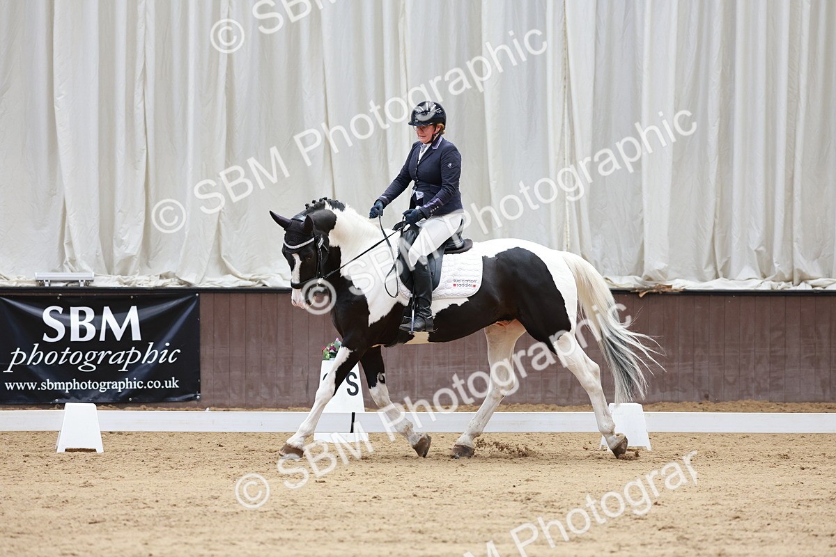 SBM_008262 - Class 6b - Novice 6 - 9.28-10.41