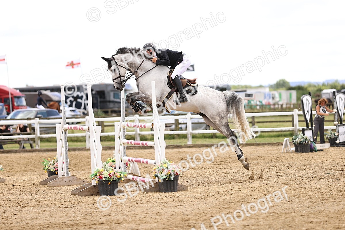SBM_003809 - Class 22 - Senior Foxhunter 1.20m