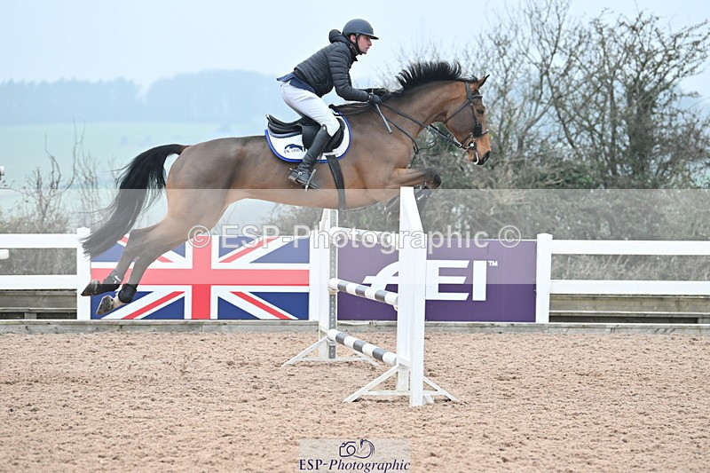 240113A-143317-02383 - Cls 13 Foxhunter and 1.20m Open