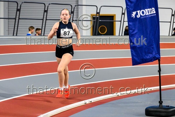 CEREL-919665 - Track Female Set Two