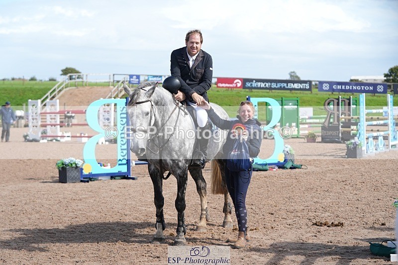 250913-140151-07270 - Cls 17 Chard 1.10m Speed Derby