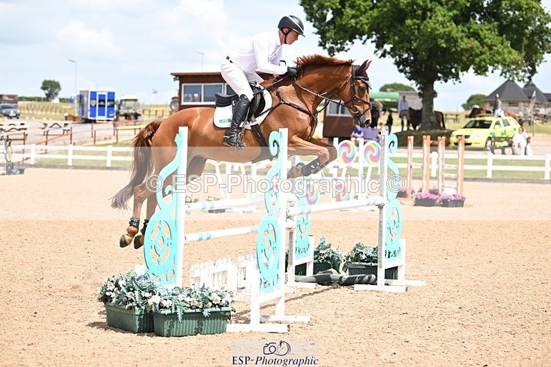 250723-135106-00842 - Cls 4 Newcomers and 1.10m