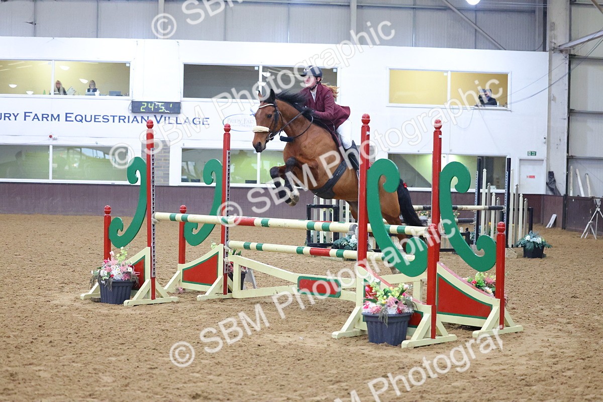 SBM_008799 - Class 22  - Senior Newcomers/ 1.10m Open - First Round (1.10m)