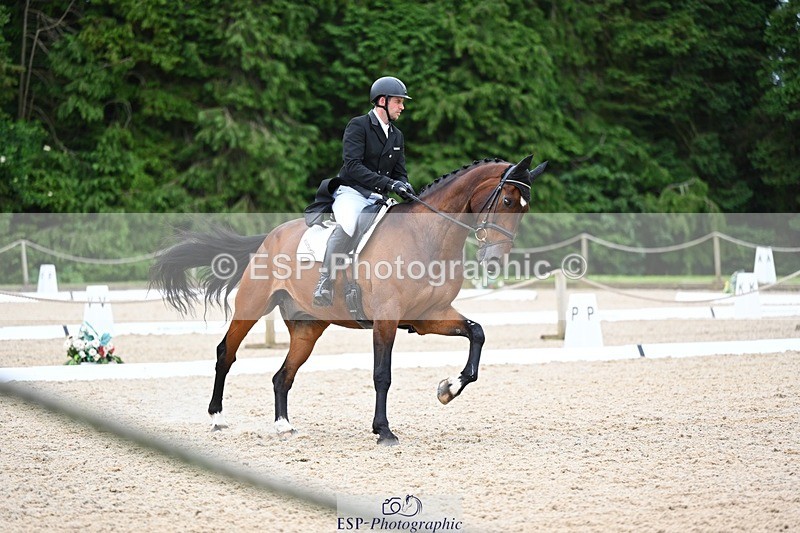 240524-154128-10556 - 537-FULL_MOON-Adam_Trew