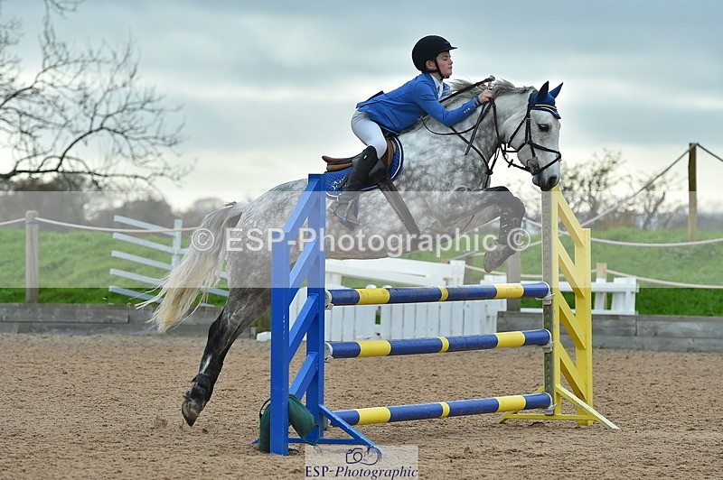 231119A-134822-06059 - Sun Cls 26 Springboard 128cm & 138cm