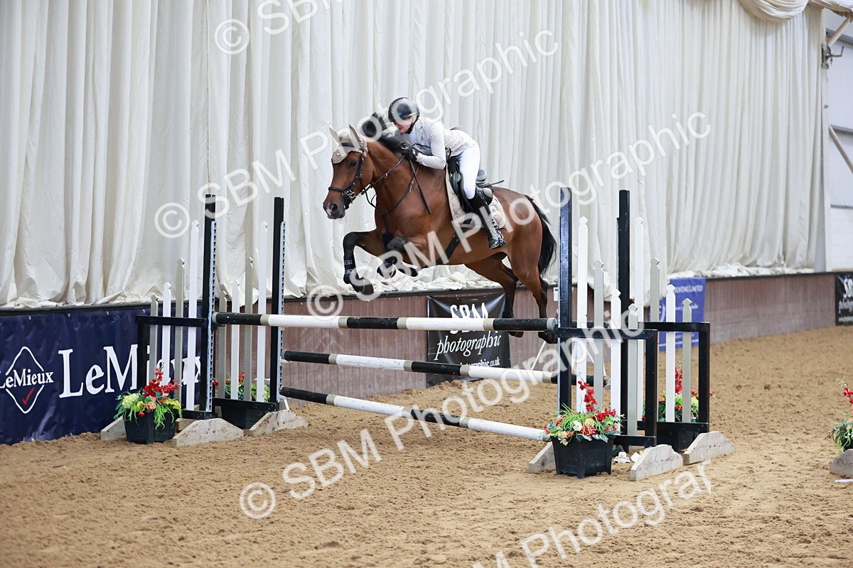 SBM_003801 - Class 11 - Senior Newcomers - 1.10m