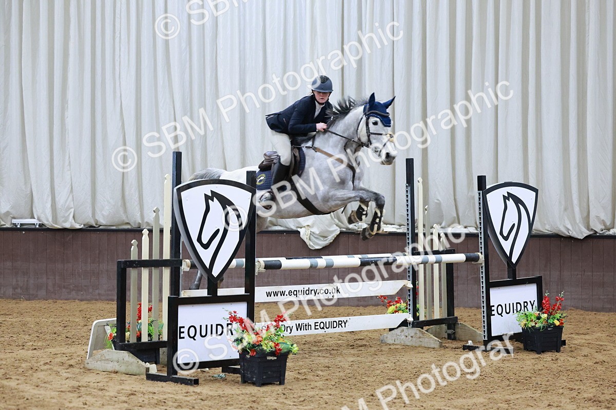 SBM_007624 - Class 24 - Nupafeed Supplements Senior Discovery/ 1m Open