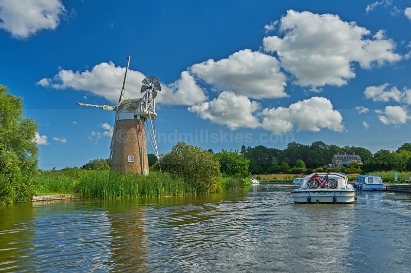 0820_46 - East of England