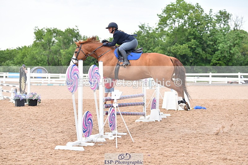 230609A-175324-01697 - Jolly Jumps Ride and Run